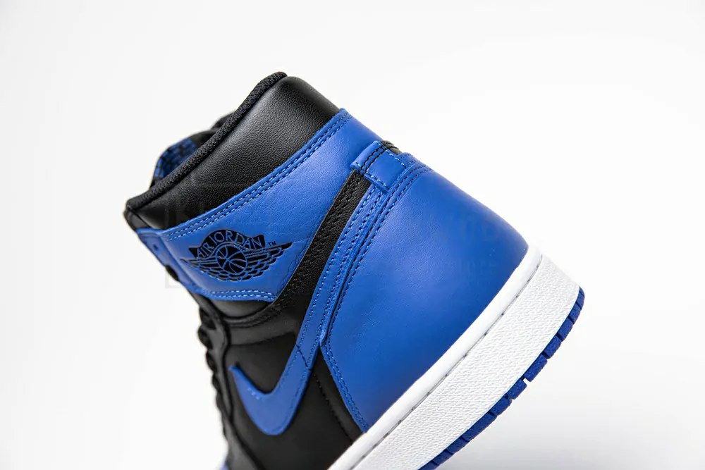 2017 air jordan 1 retro high og royal blue  555088 007